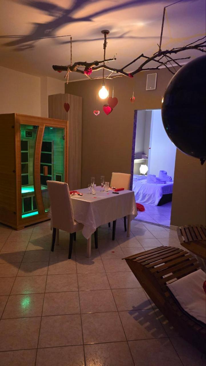 Andale Suitespa Villa Badessa Exteriör bild